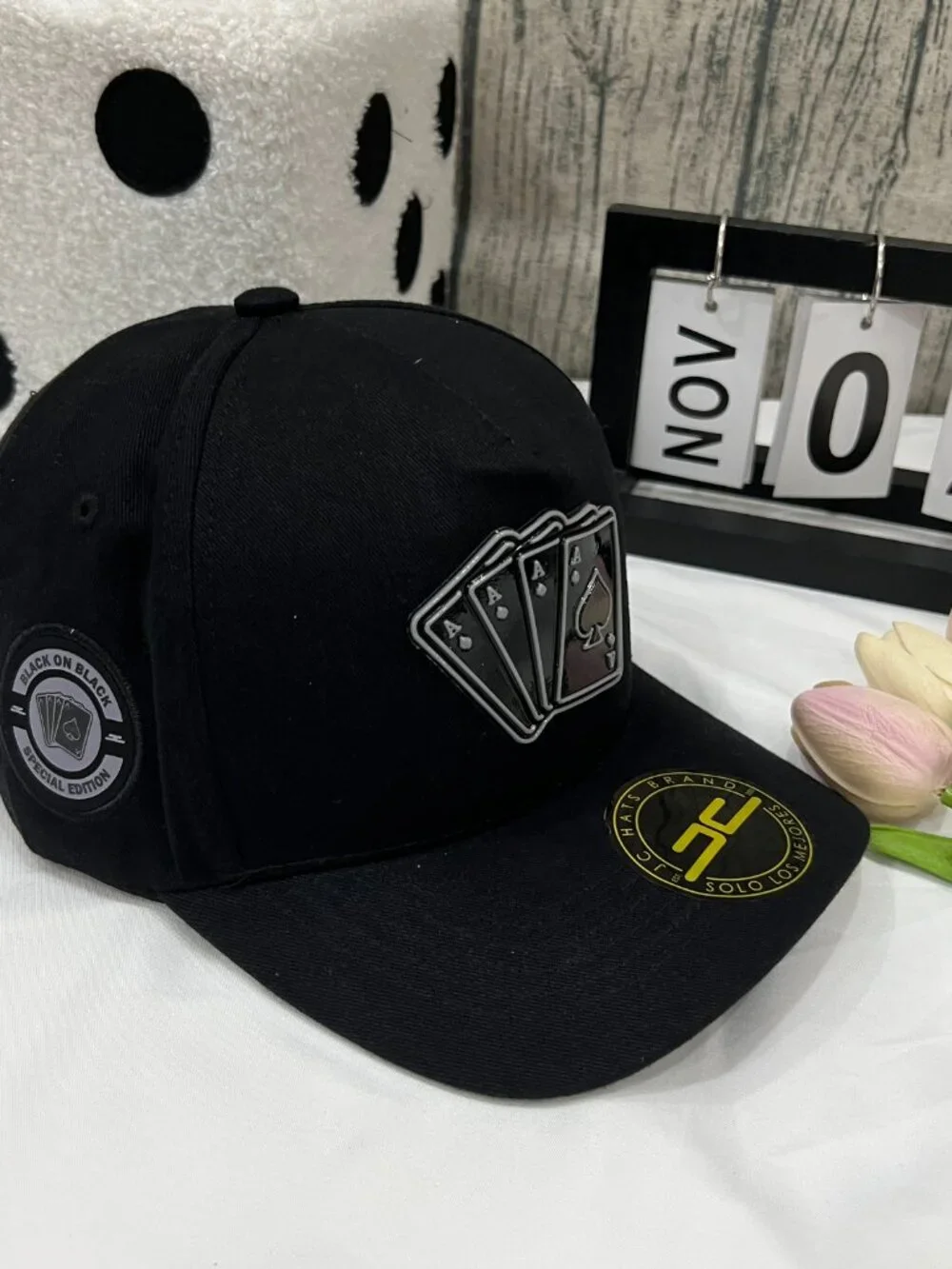 pOKER CARD CAP